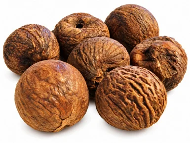Areca catechu fruit / seeds
